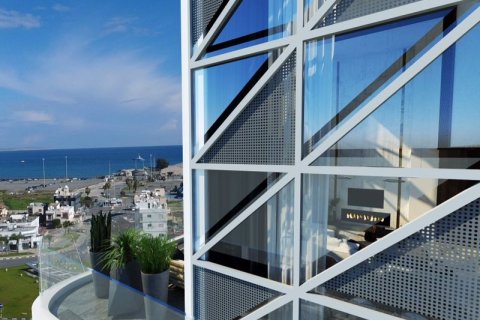 3 dormitorios Apartment en Larnaca, Cyprus No. 36989 13