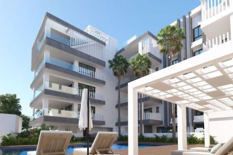 3 dormitorios Apartment en Larnaca, Cyprus No. 36724 2