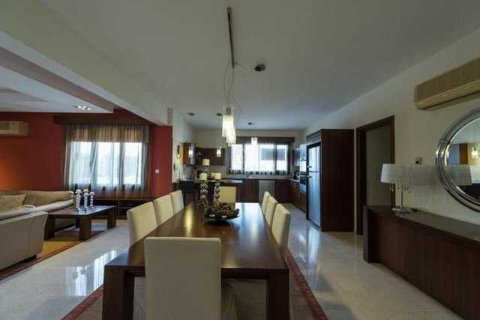 3 bedrooms Apartment in Germasogeia, Cyprus No. 77506 10
