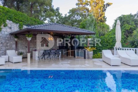 6 rooms Villa in Kemer, Turkey No. 14470 4