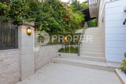 6 rooms Villa in Kemer, Turkey No. 14470 12