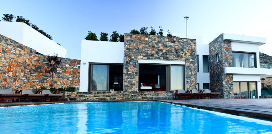 3 bedrooms Villa in Lasithi, Greece No. 49469