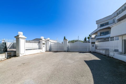 11 dormitorios Villa en Vallauris, France No. 37772 9