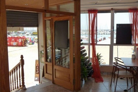 400m² Commercial property in Torrevieja, Spain No. 27683 19