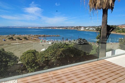 2 dormitorios Apartment en Estepona, Spain No. 27311 3