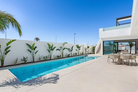 3 bedrooms Villa in Los Alcazares, Spain No. 27684 6