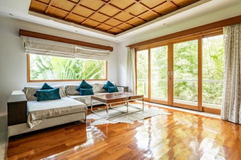 5 bedrooms Villa in Canggu, Indonesia No. 23314 16