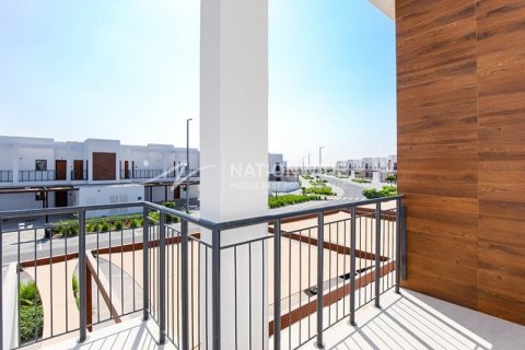 2 bedrooms Townhouse in Al Ghadeer, UAE No. 3753 5