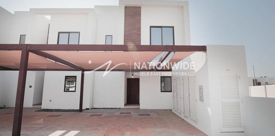 3 dormitorios Townhouse en Al Ghadeer, UAE No. 3750