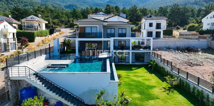 4+1 Villa in Fethiye, Turkey No. 20846