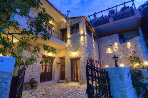 5 bedrooms Villa in Rethymno, Greece No. 58985 1