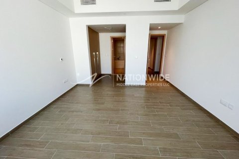 3 dormitorios Apartment en  Yas Island, UAE No. 3451 7