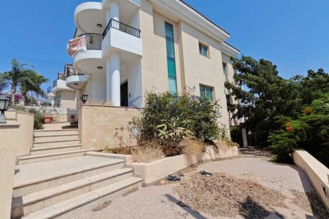 5 dormitorios House en Agios Athanasios, Cyprus No. 63546 3