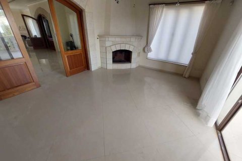 8 bedrooms Villa in Apesia, Cyprus No. 63550 4