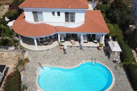 4 bedrooms Villa in Pegeia, Cyprus No. 63547 2