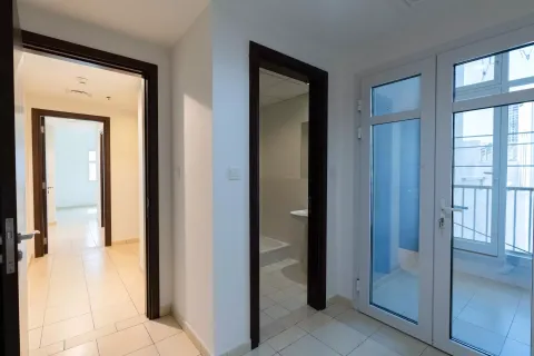 2 dormitorios Apartment en Dubai, UAE No. 8025 18