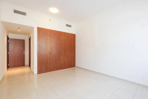 2 bedrooms Apartment in Dubai Sports City, UAE No. 8024 6