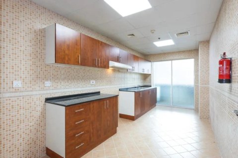 2 dormitorios Apartment en Dubai Sports City, UAE No. 8024 2