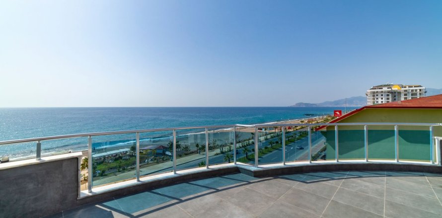 3+1 Penthouse en Mahmutlar, Turkey No. 13374