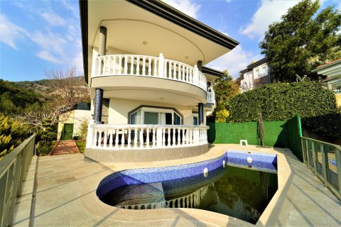 3+1 Villa in Bektas, Turkey No. 13373 1