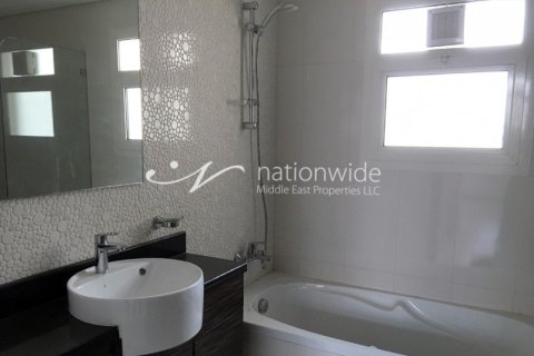 2 bedrooms Townhouse in Al Ghadeer, UAE No. 3294 9