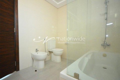 2 bedrooms Townhouse in Al Ghadeer, UAE No. 3290 3