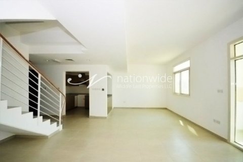 2 bedrooms Townhouse in Al Ghadeer, UAE No. 3290 6