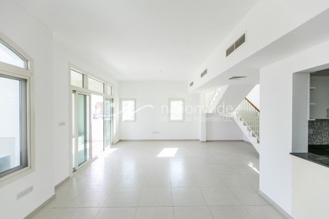 3 dormitorios Villa en Al Ghadeer, UAE No. 3291 1