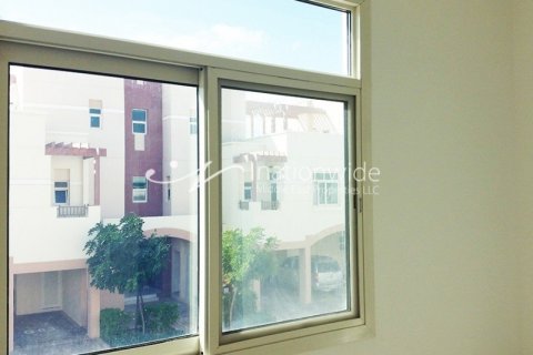 2 bedrooms Apartment in Al Ghadeer, UAE No. 3292 5