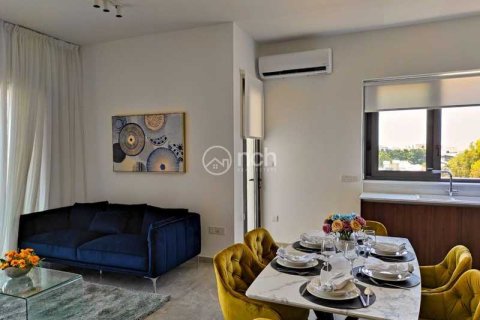 2 dormitorios Penthouse en Limassol, Cyprus No. 75001 6