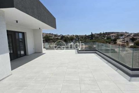 3 bedrooms Penthouse in Parekklisia, Cyprus No. 75003 17