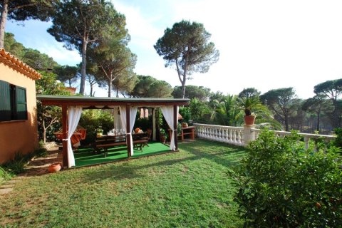 3 dormitorios House en Begur, Spain No. 25268 6