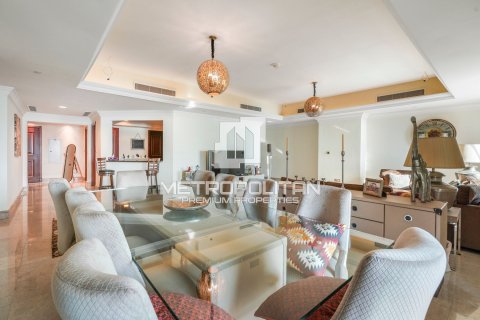 4 bedrooms Apartment in Palm Jumeirah, UAE No. 5439 10