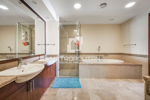 4 bedrooms Apartment in Palm Jumeirah, UAE No. 5439 28