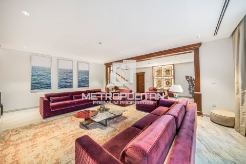 5 bedrooms Villa in District One, UAE No. 5438 5