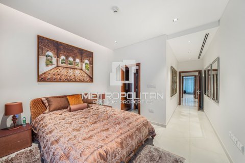 5 bedrooms Villa in District One, UAE No. 5438 21