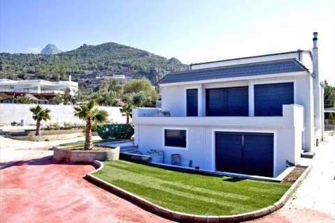 4 bedrooms Villa in Loutraki, Greece No. 59450 2