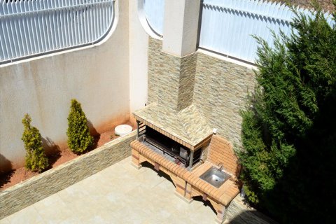 7 bedrooms Villa in Kalyvia Thorikou, Greece No. 59452 24