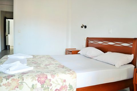 16 dormitorios Hotel en Chalkidiki, Greece No. 58825 9