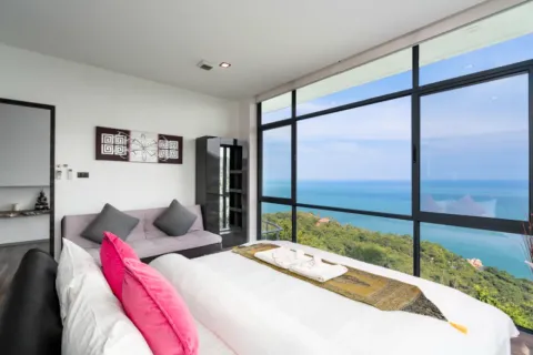 6 bedrooms Villa on the Chaweng Beach, Thailand No. 3024 14