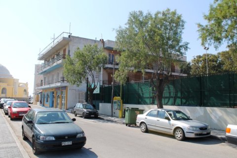 885m² Commercial property à Rhodes, Greece No. 49288 11