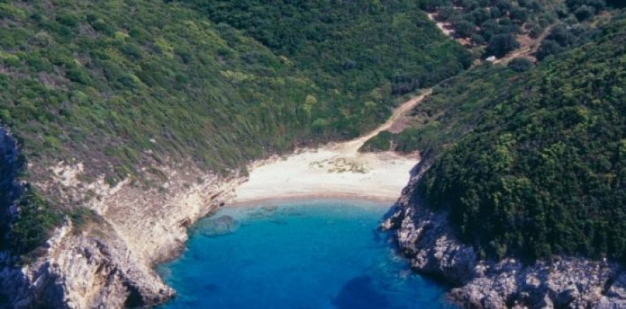 Land in Corfu, Greece No. 28115