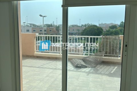 3 dormitorios Villa en Al Reef, UAE No. 9379 5