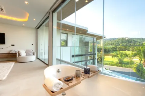 5 bedrooms Villa in Phuket, Thailand No. 3104 14