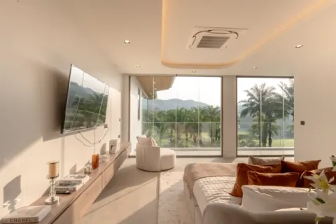 5 bedrooms Villa in Phuket, Thailand No. 3104 12