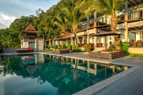 7 bedrooms Villa in Phuket, Thailand No. 3103 1