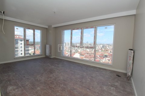 2+1 Apartment in Istanbul, Turkey No. 15130 13