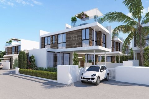 3 bedrooms Villa in Pernera, Cyprus No. 36554 8