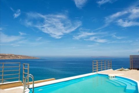 7 rooms Villa in Lasithi, Greece No. 50184 3