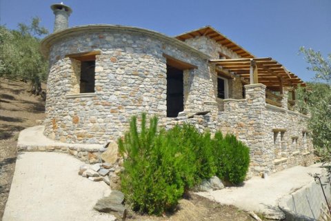 3 bedrooms Villa in Volos, Greece No. 49102 3